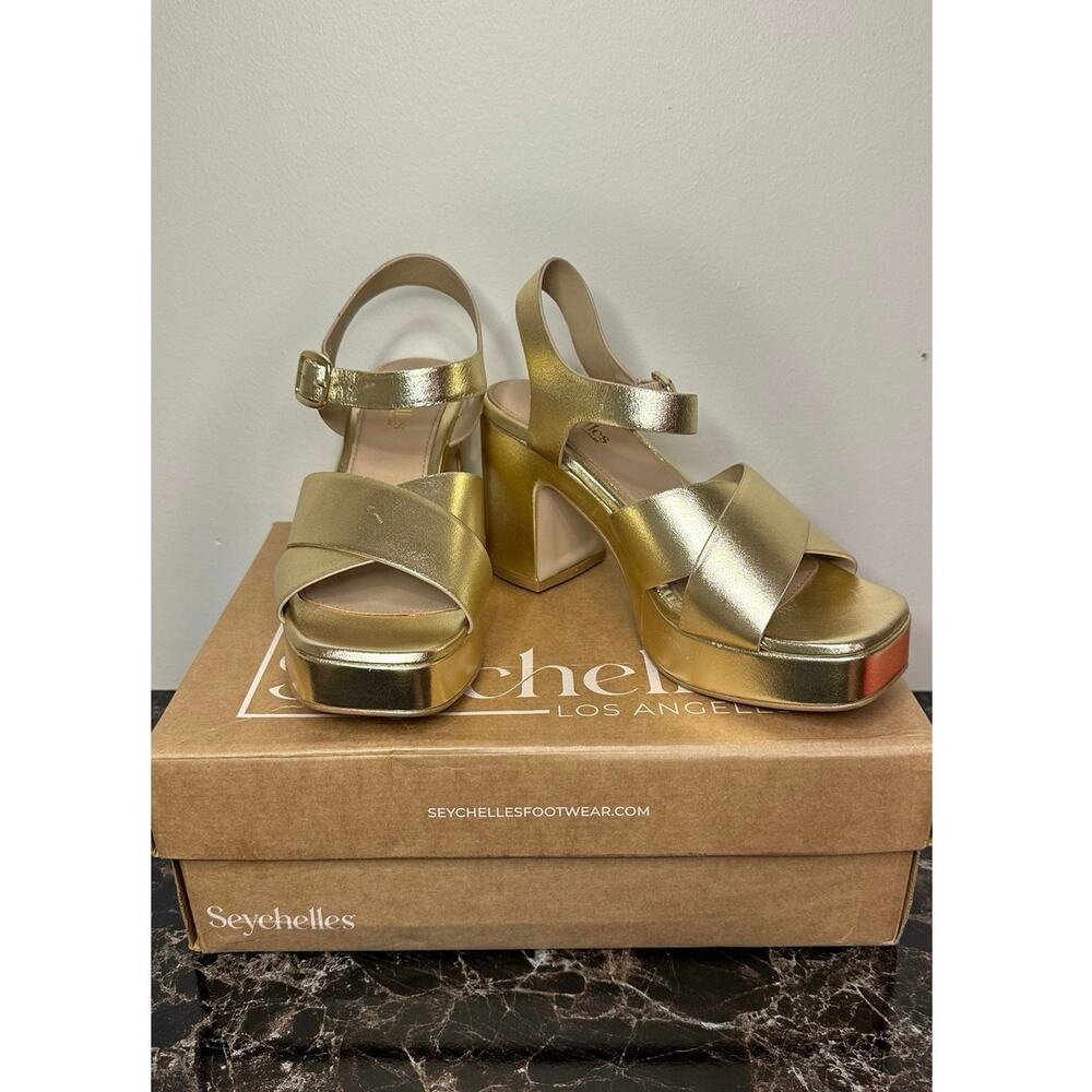 Seychelles Blessings Gold Leather Heeled Platform Sandals - US size 8